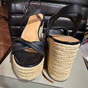Crown Vintage Black and Tan Wedge Sandals
